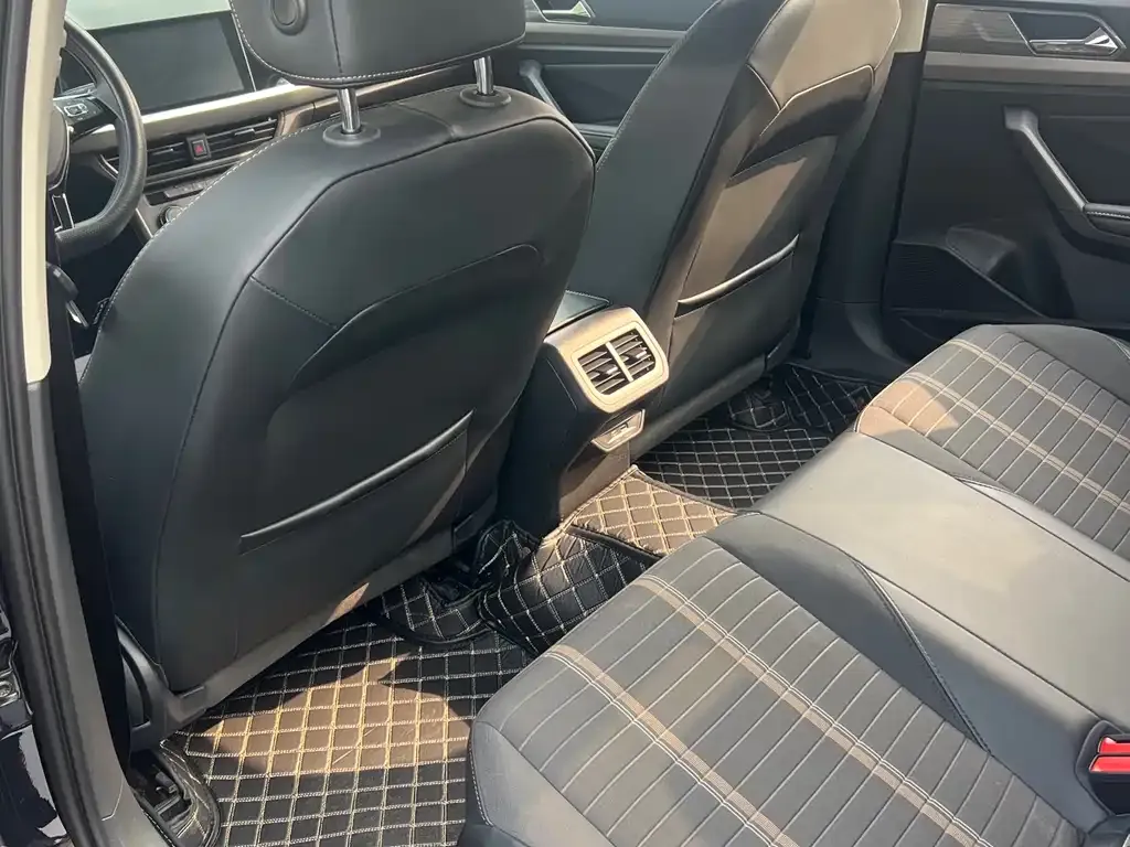 Volkswagen Lavida 2023 из CN, фото 4