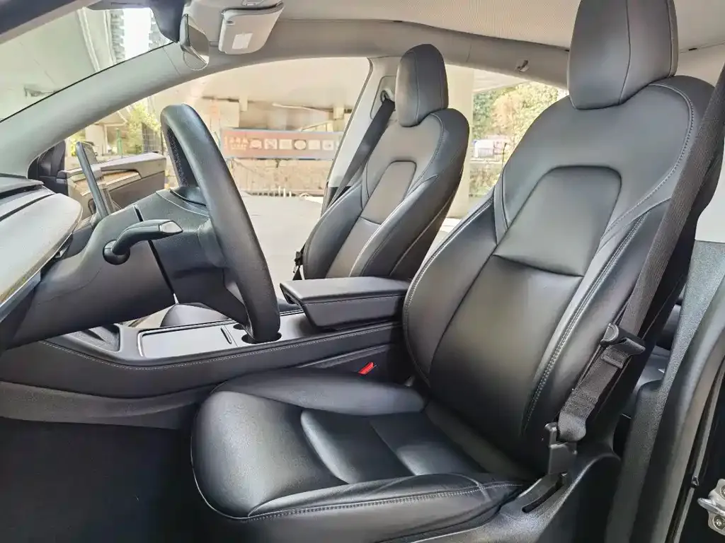 Tesla Model Y 2022 из CN, фото 3