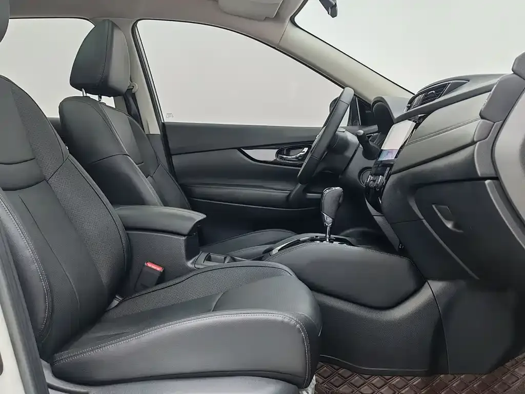 Nissan X-Trail 2023 из CN, фото 10