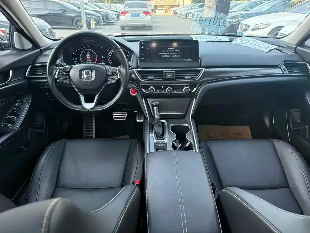 Honda Accord 2022 из CN, фото 4
