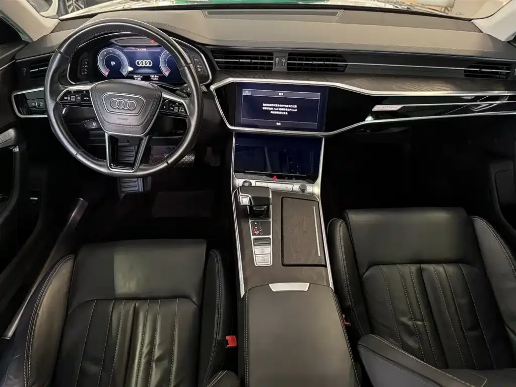 Audi A6L 2023 из CN, фото 8