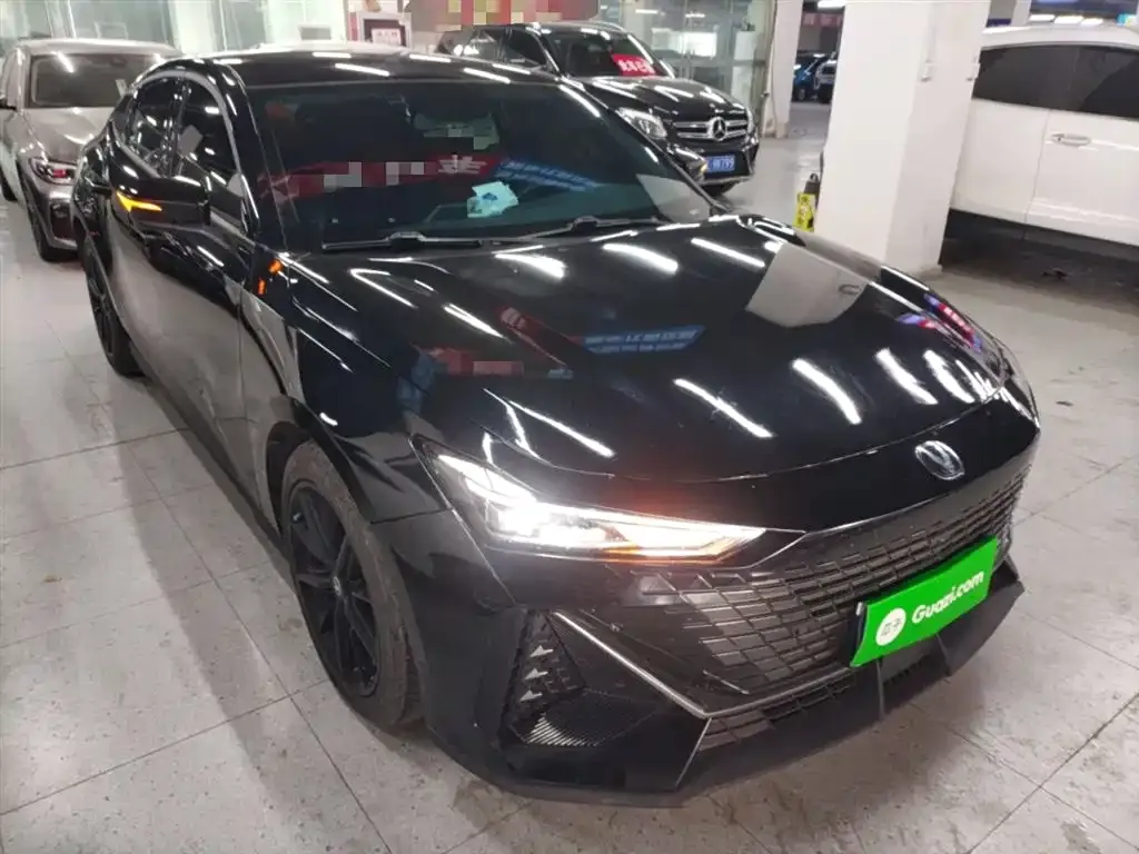 Changan UNI-V 2023 из CN, фото 2