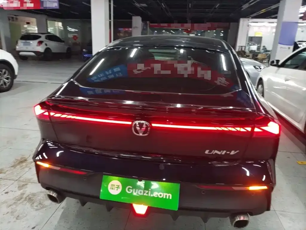 Changan UNI-V 2023 из CN, фото 7