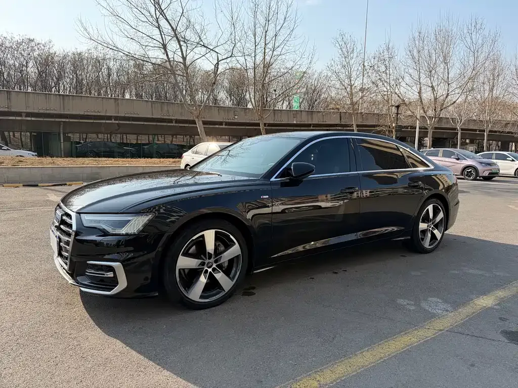 Audi A6L 2023 из CN, фото 1