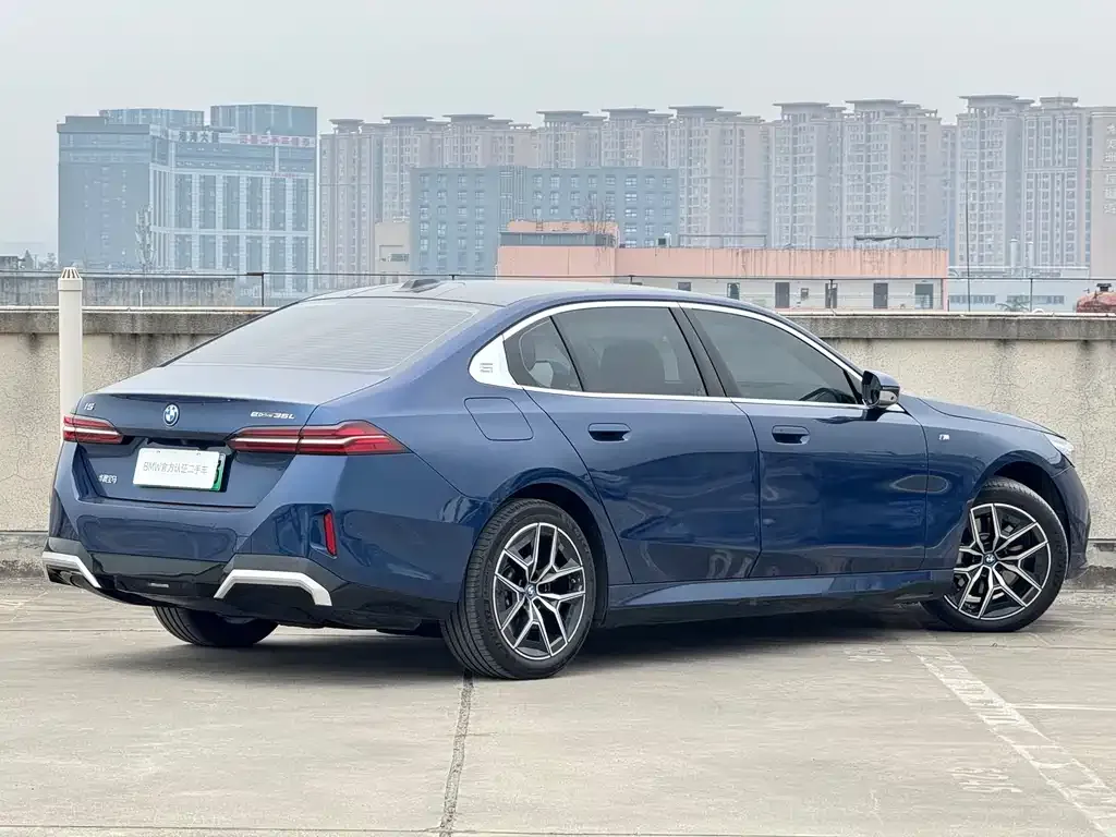 BMW i5 2024 из CN, фото 4