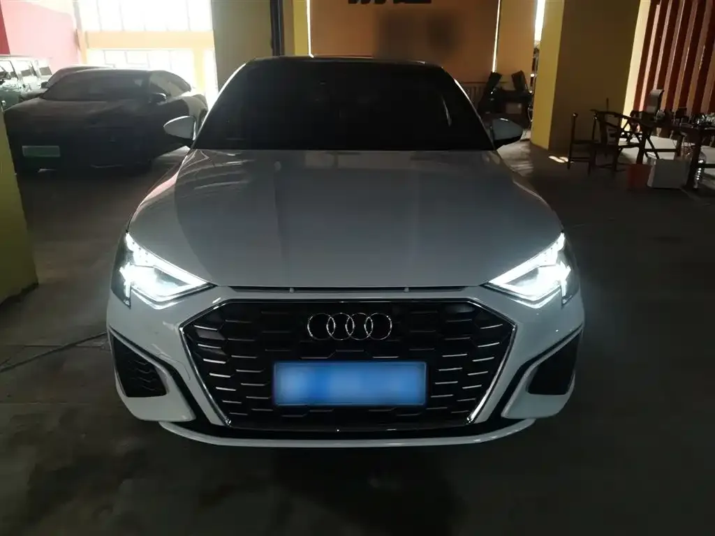 Audi A3 2022 из CN, фото 6