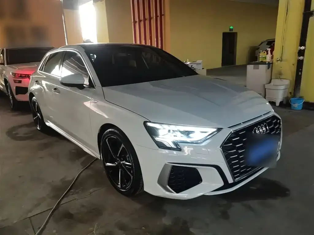 Audi A3 2022 из CN, фото 9