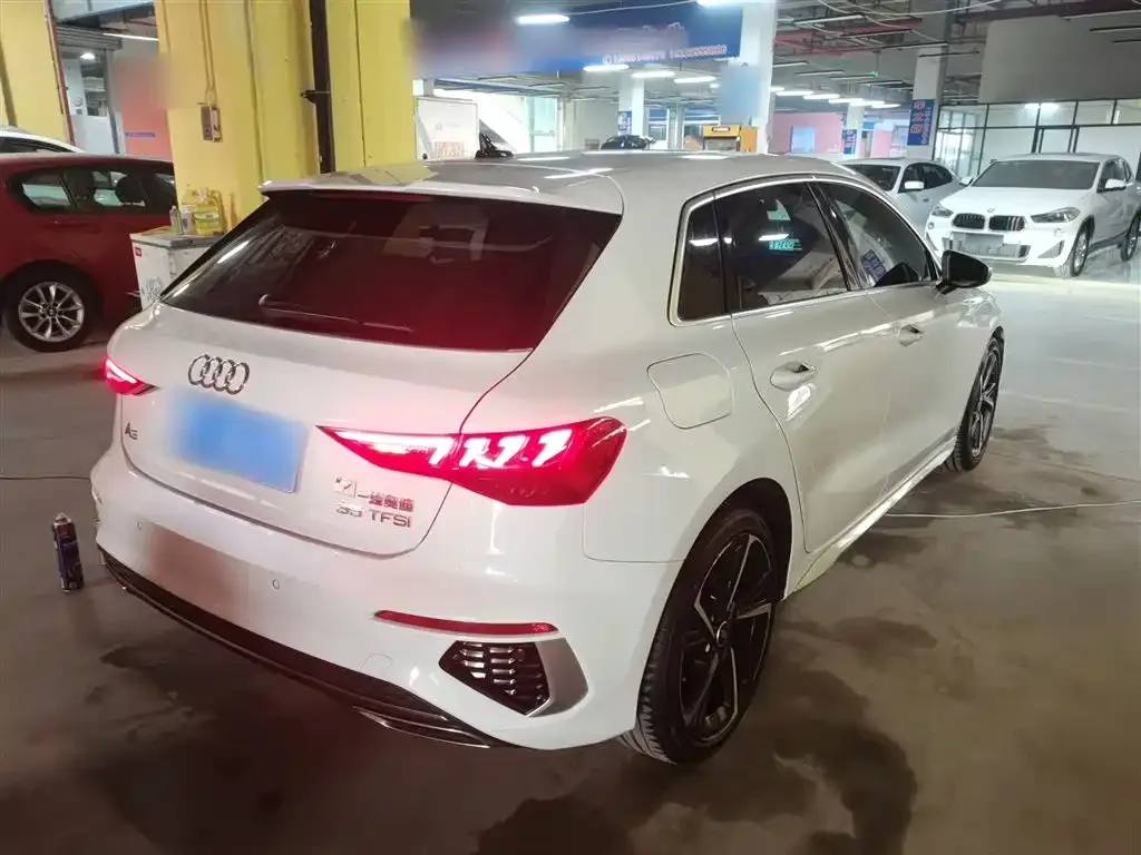 Audi A3 2022 из CN, фото 4