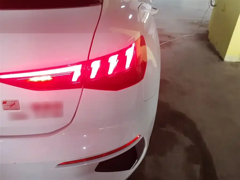 Audi A3 2022 из CN, фото 7