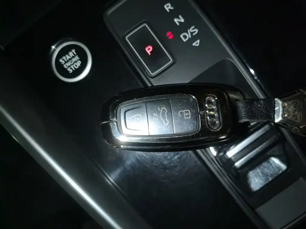 Audi A3 2022 из CN, фото 2
