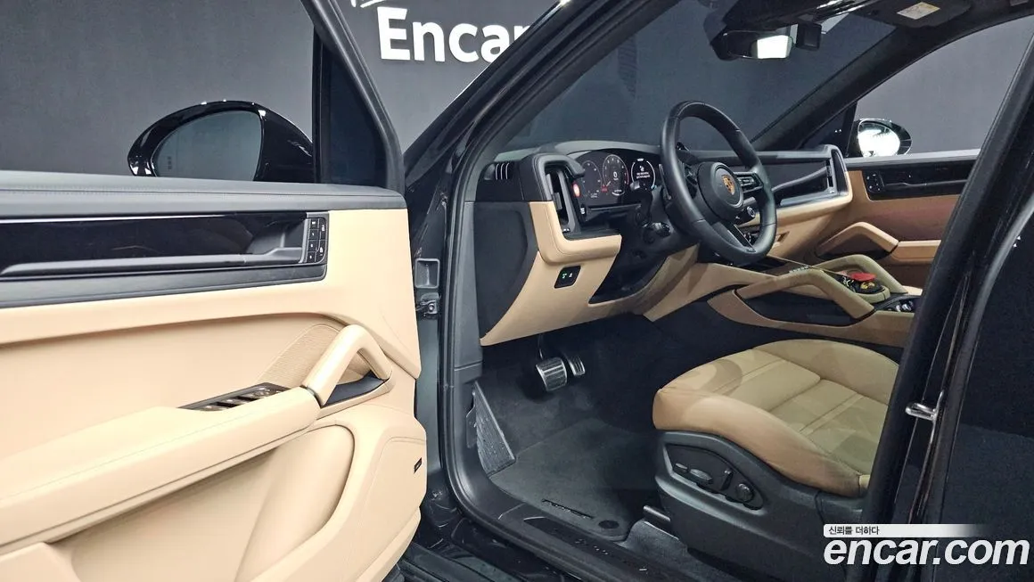 Porsche Cayenne 2025 из KR, фото 7