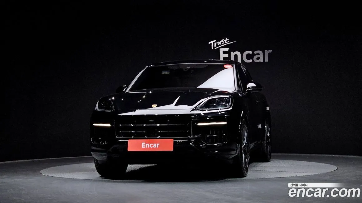Porsche Cayenne 2025 из KR, фото 2