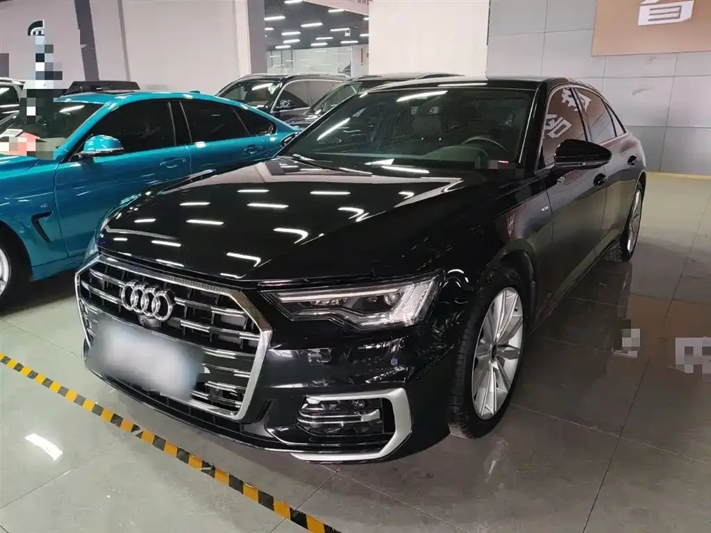 Audi A6L 2023 из CN, фото 2