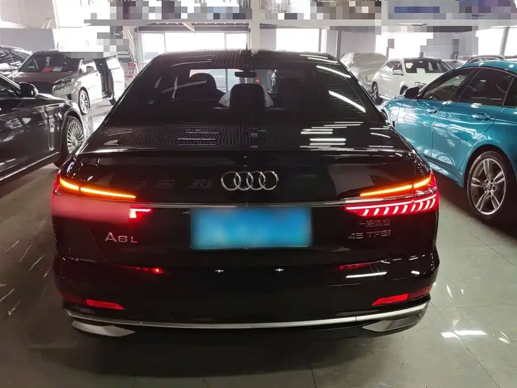 Audi A6L 2023 из CN, фото 5