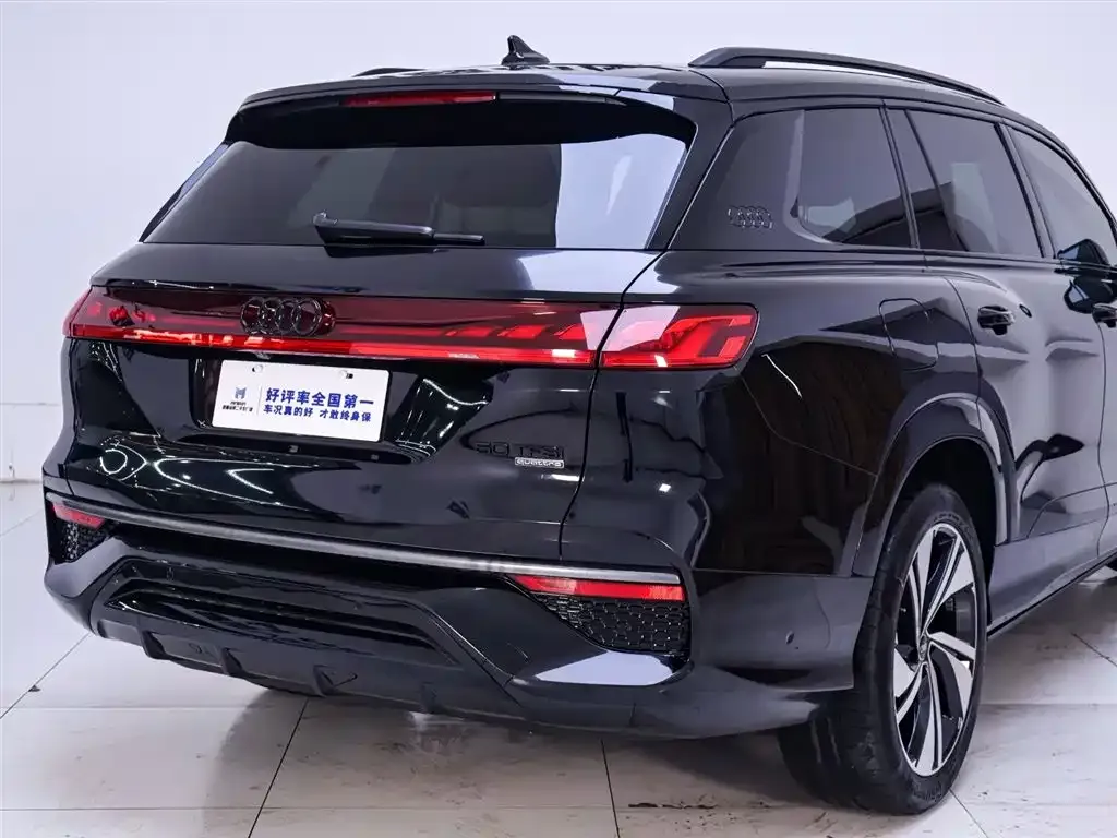 Audi Q6 2022 из CN, фото 7
