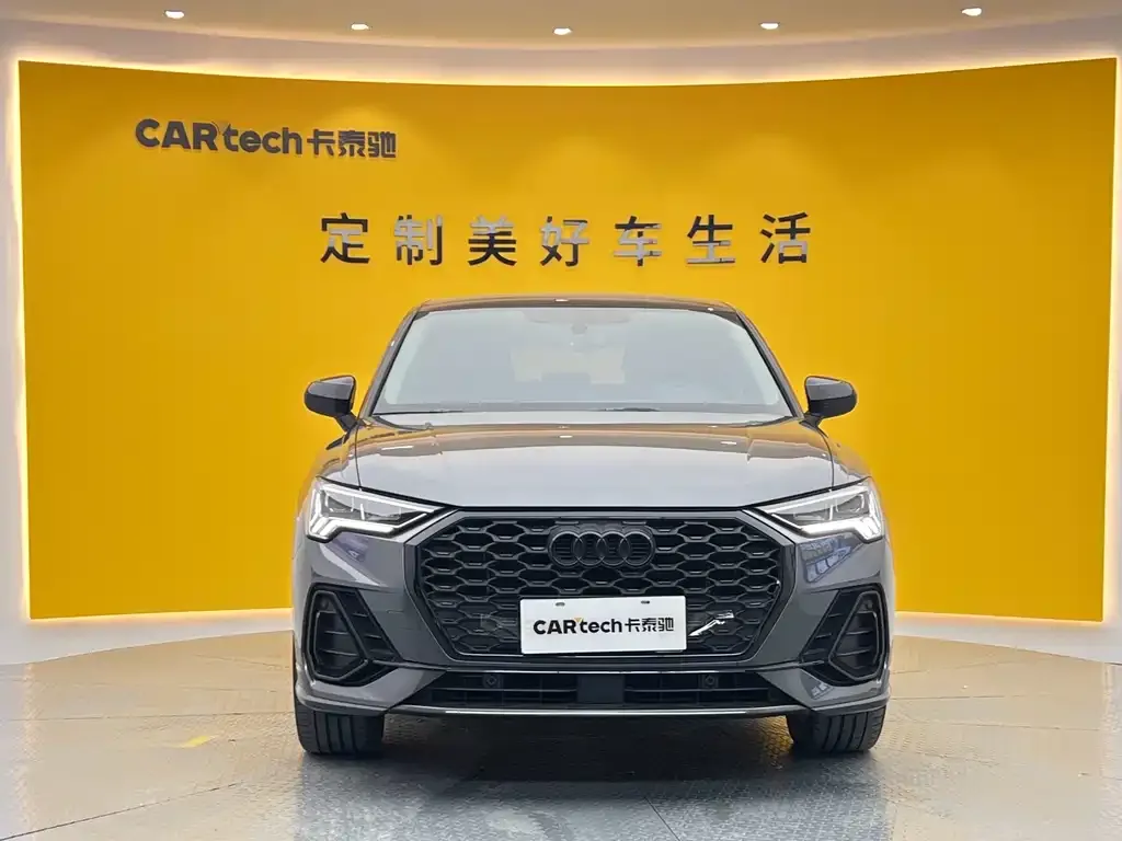 Audi Q3 Sportback 2023 из CN, фото 3