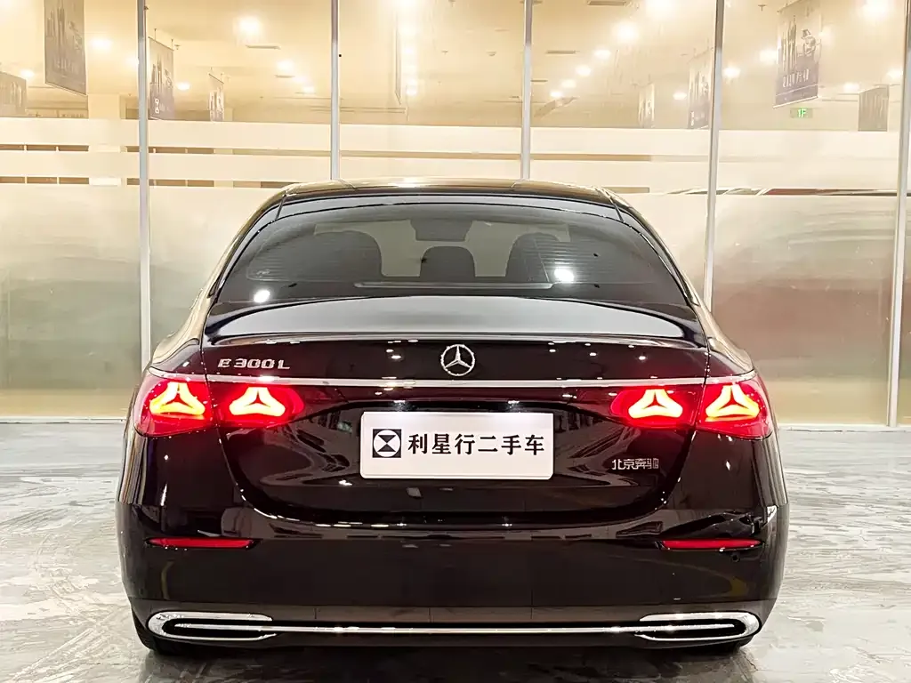 Mercedes-Benz E-Class 2025 из CN, фото 10