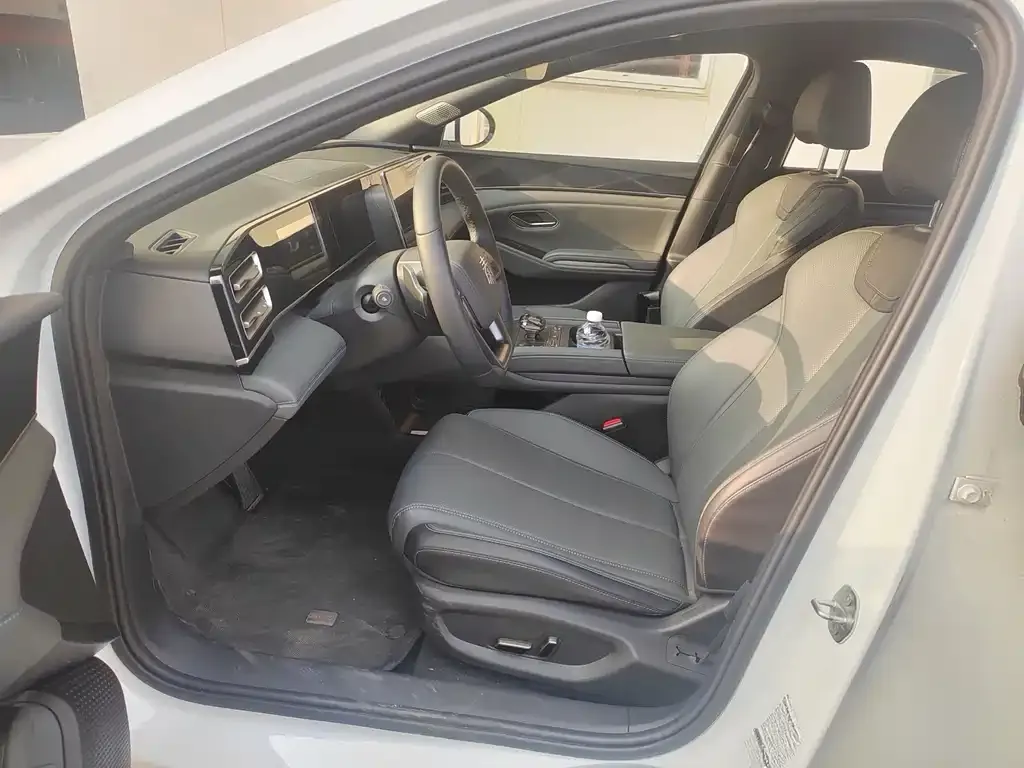 BYD Qin L 2025 из CN, фото 6