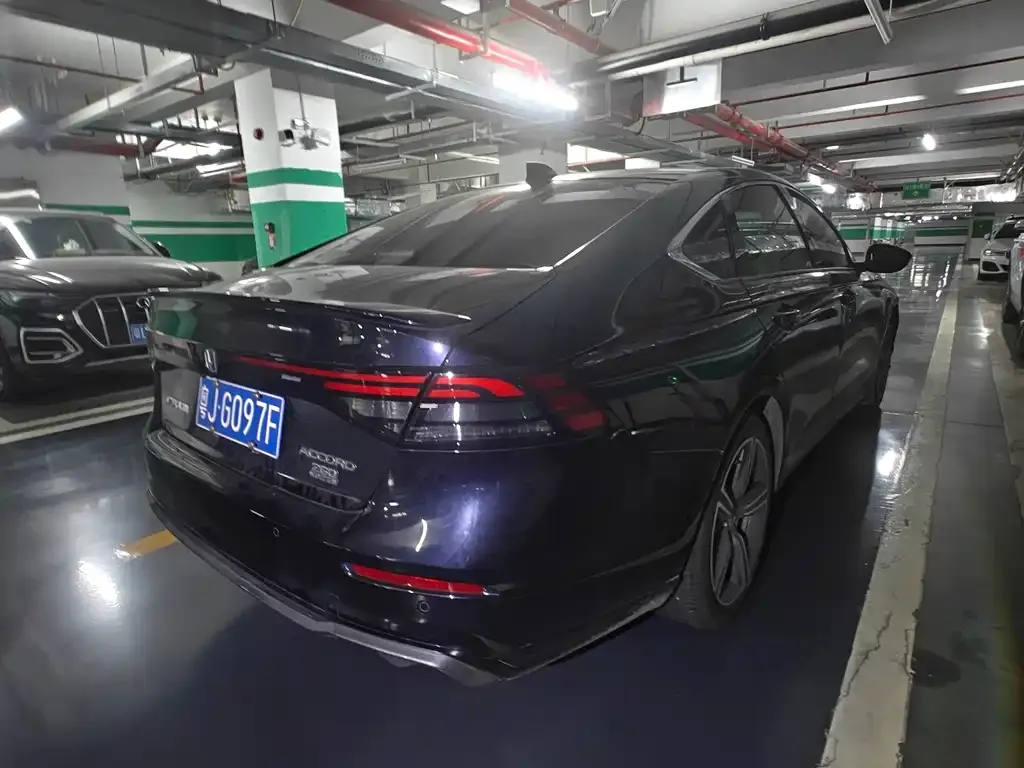 Honda Accord 2024 из CN, фото 2