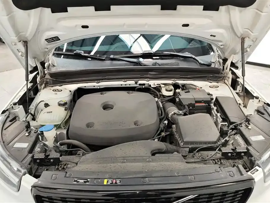 Volvo XC40 2021 из CN, фото 8