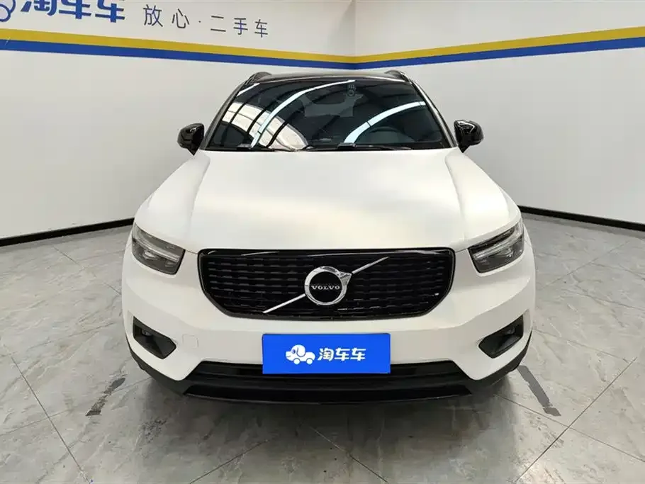Volvo XC40 2021 из CN, фото 4
