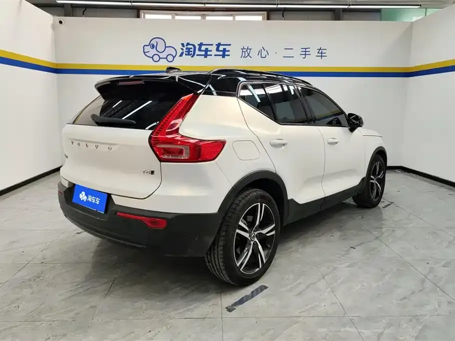 Volvo XC40 2021 из CN, фото 10