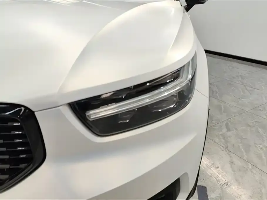 Volvo XC40 2021 из CN, фото 6