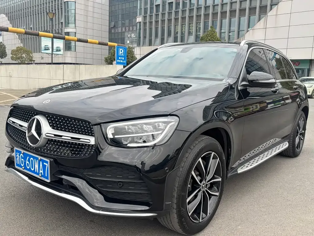 Mercedes-Benz GLC — фото 1