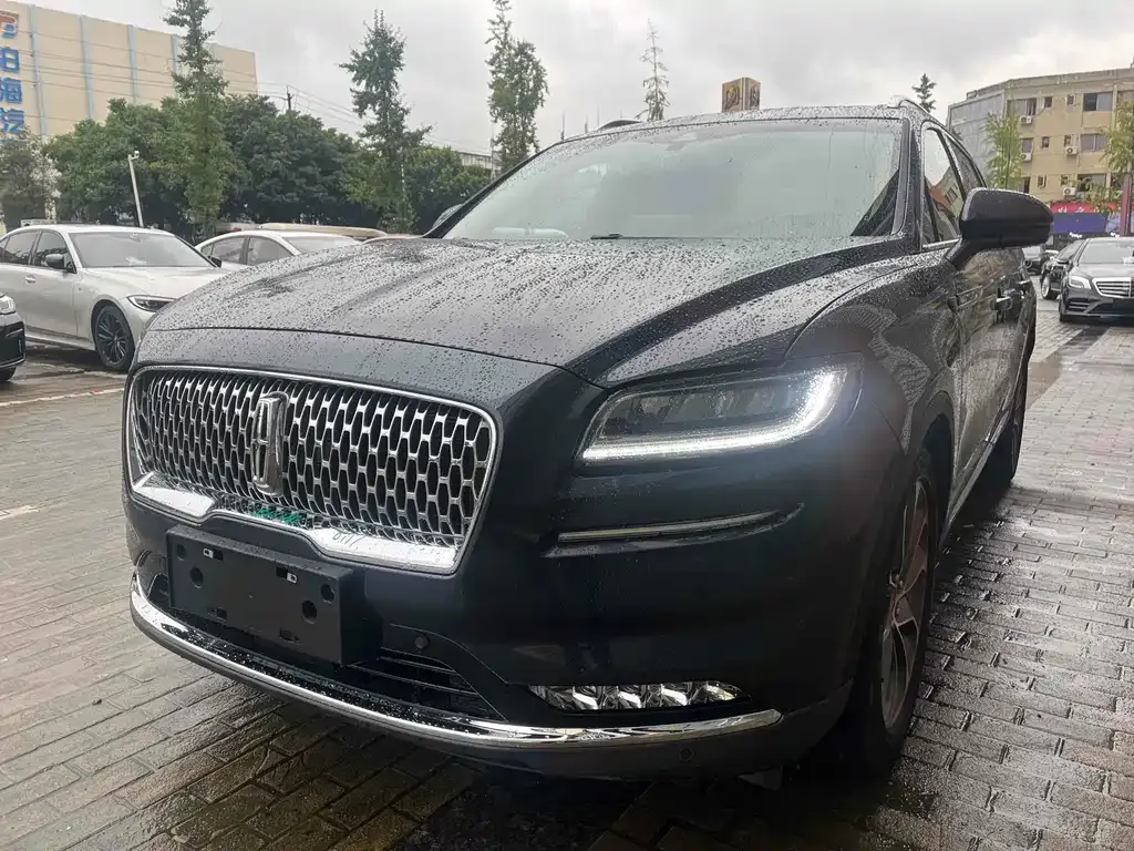 Lincoln Nautilus 2022 из CN, фото 3