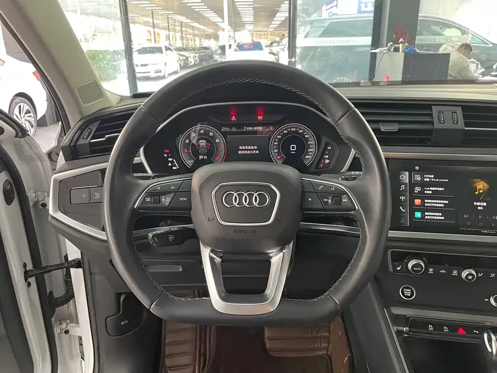Audi Q3 2022 из CN, фото 7