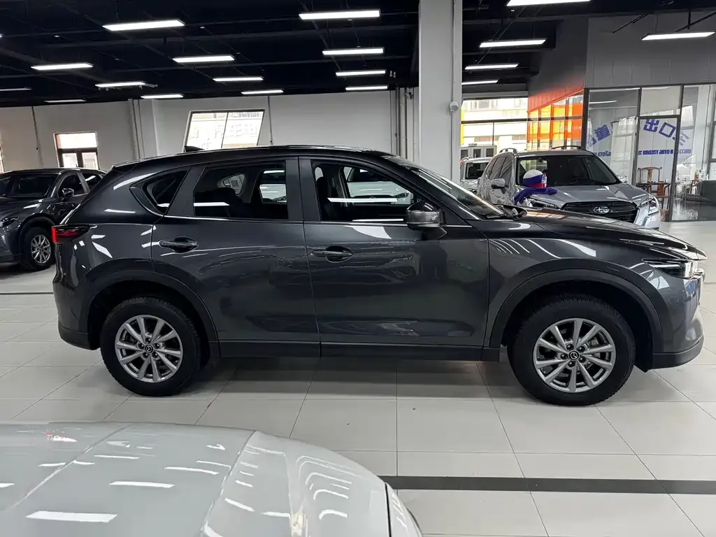 Mazda CX-5 2023 из CN, фото 9