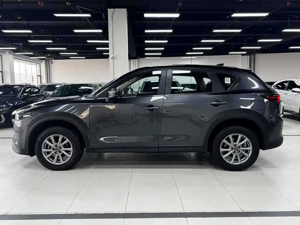Mazda CX-5 2023 из CN, фото 5