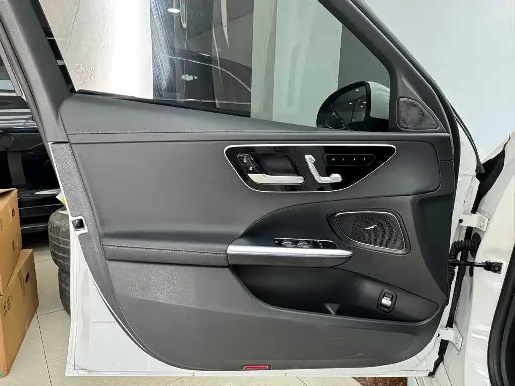 Mercedes-Benz C-Class 2023 из CN, фото 6