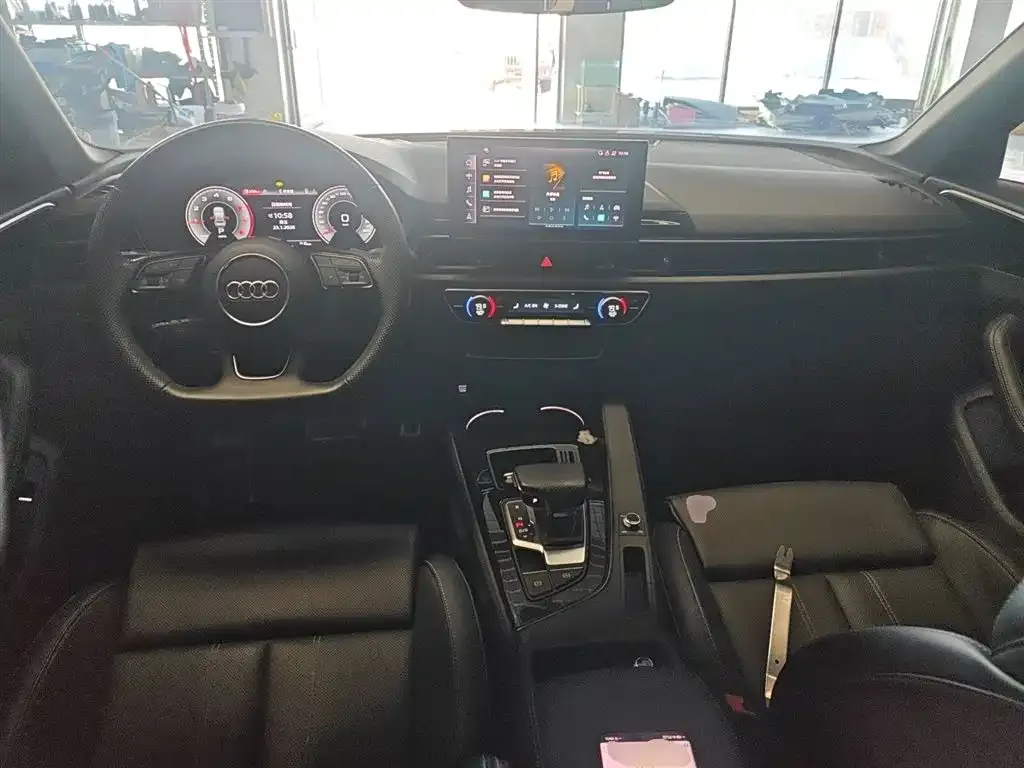Audi A4L 2024 из CN, фото 10