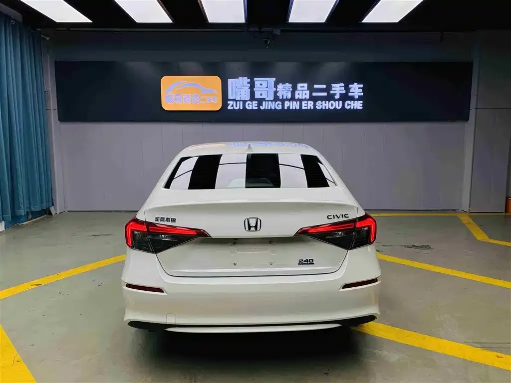 Honda Civic 2024 из CN, фото 4