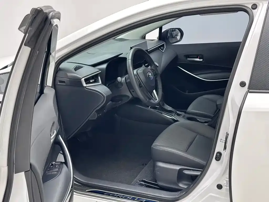 Toyota Corolla 2024 из CN, фото 7
