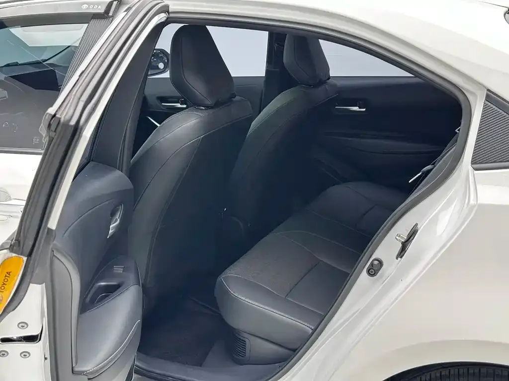 Toyota Corolla 2024 из CN, фото 4