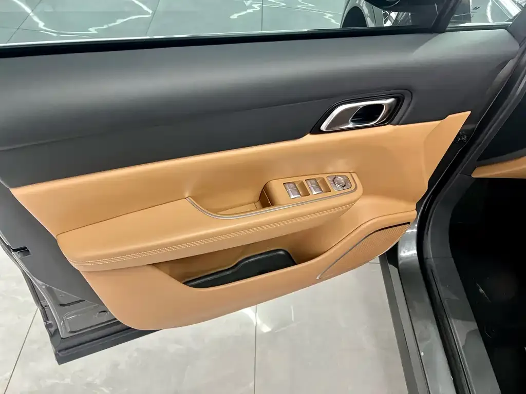 Li Auto ONE 2022 из CN, фото 6