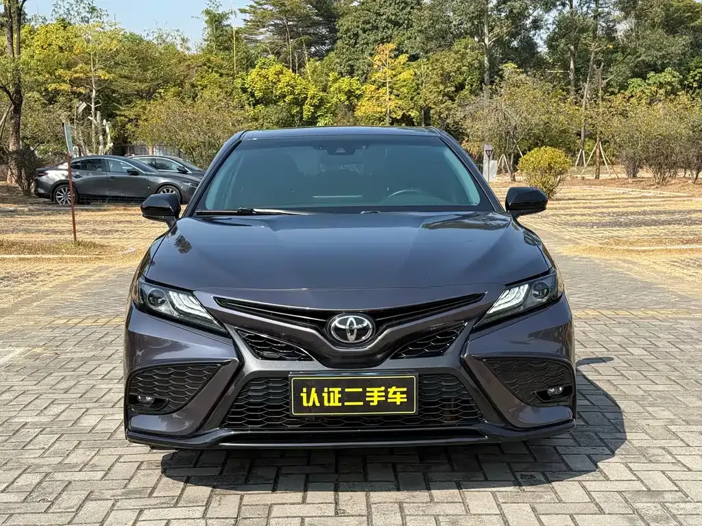 Toyota Camry 2022 из CN, фото 8