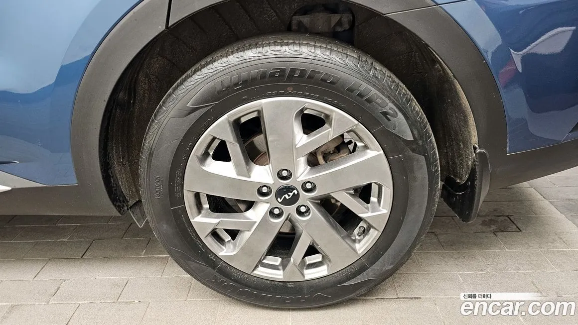 Kia Sorento — фото 5