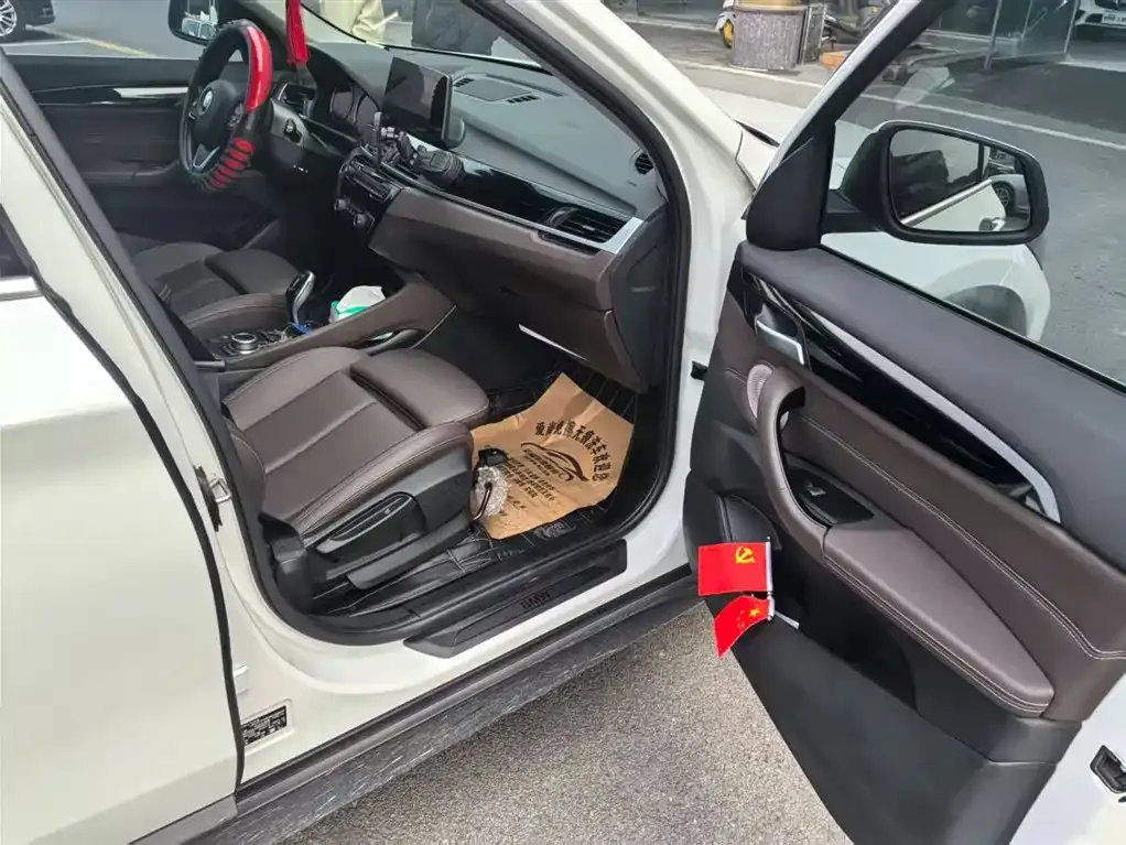 BMW X1 2022 из CN, фото 2