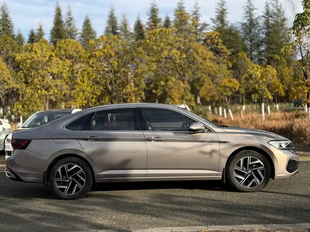 Volkswagen Sagitar 2022 из CN, фото 6
