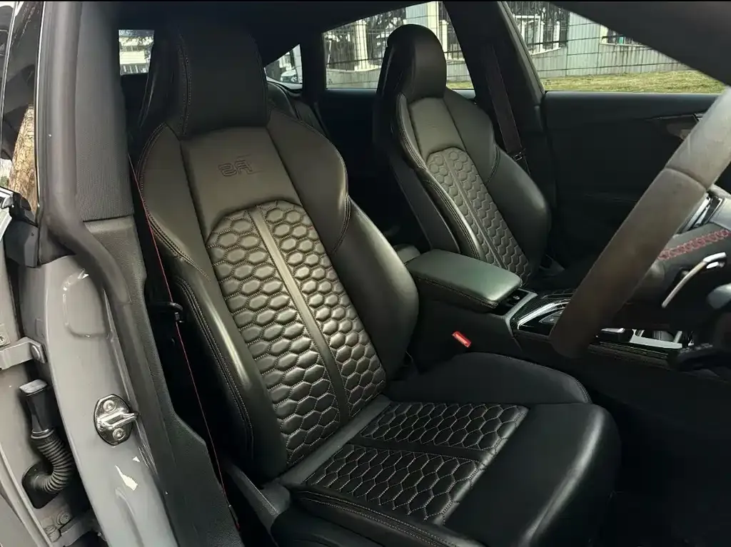 Audi RS 5 2022 из CN, фото 6