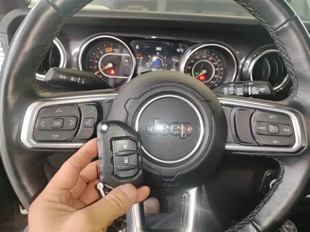 Jeep Wrangler 2021 из CN, фото 6