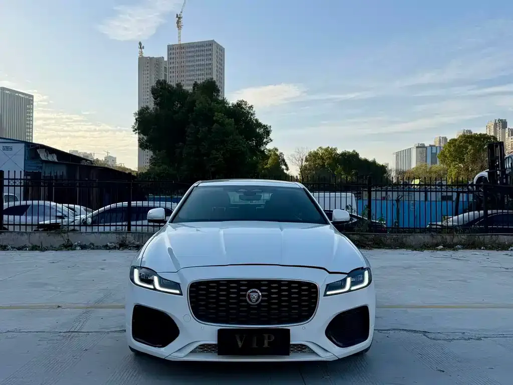 Jaguar XFL 2022 из CN, фото 3