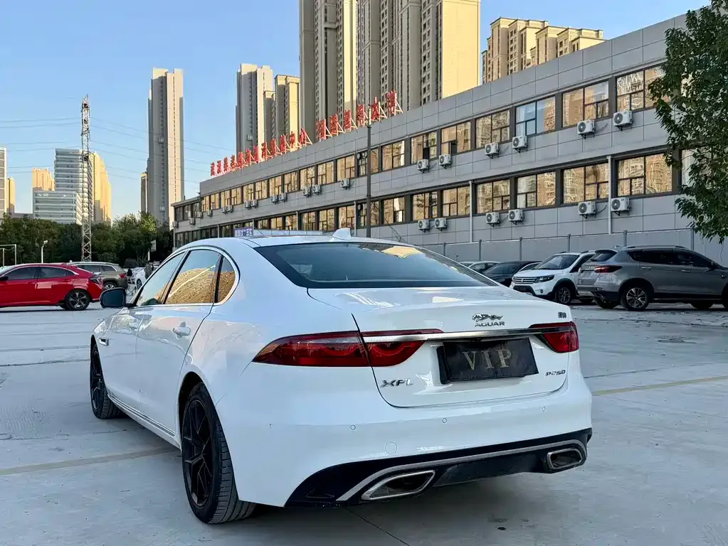 Jaguar XFL 2022 из CN, фото 8