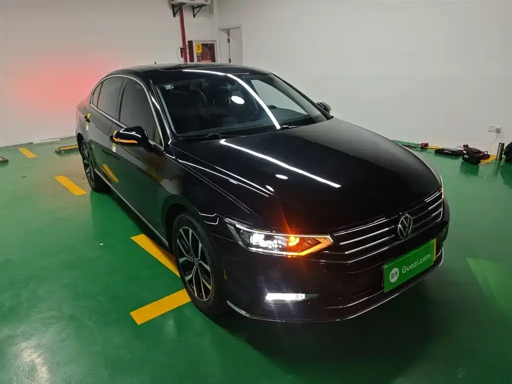 Volkswagen Magotan 2022 из CN, фото 2