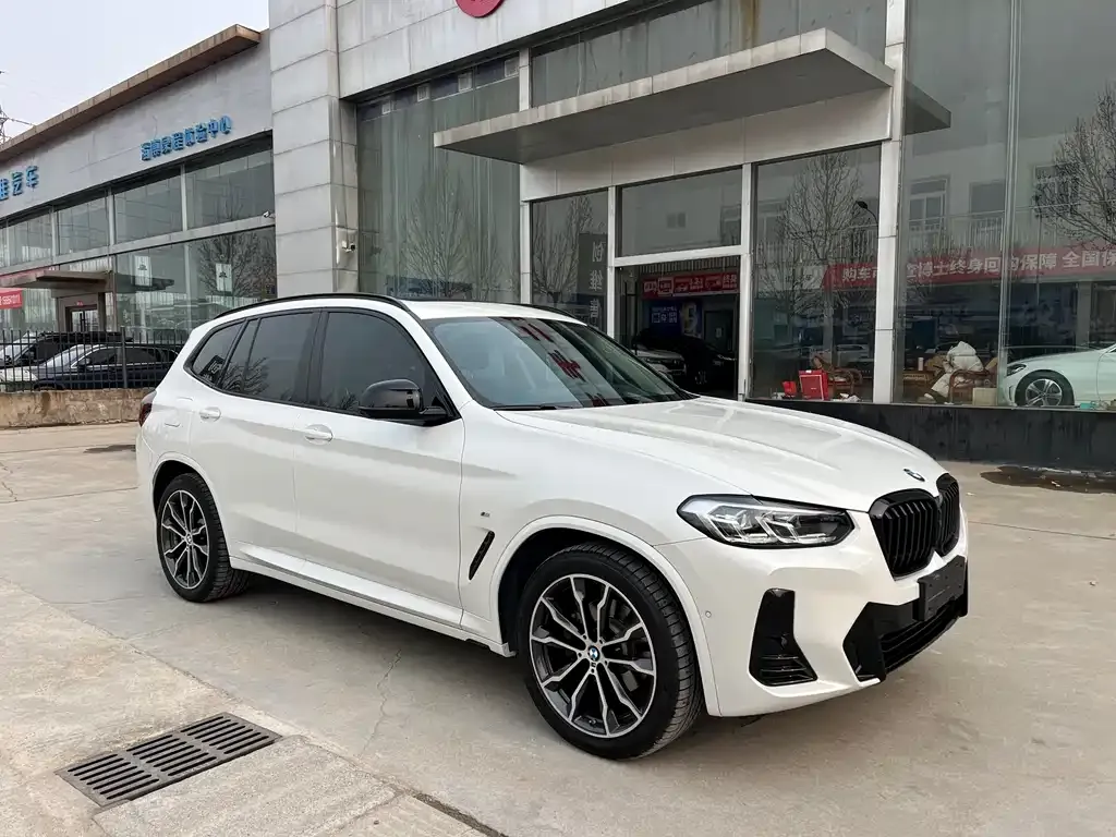 BMW X3 — фото 9