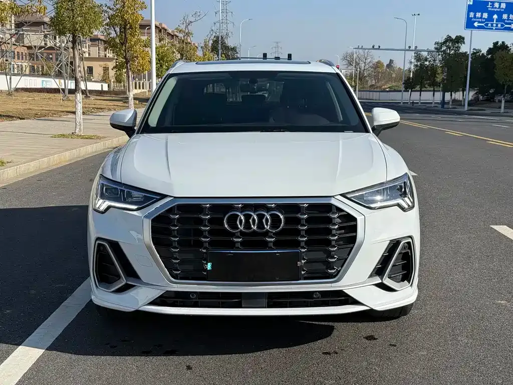 Audi Q3 2021 из CN, фото 10