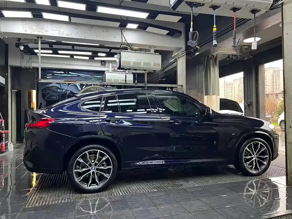 BMW X4 2022 из CN, фото 8